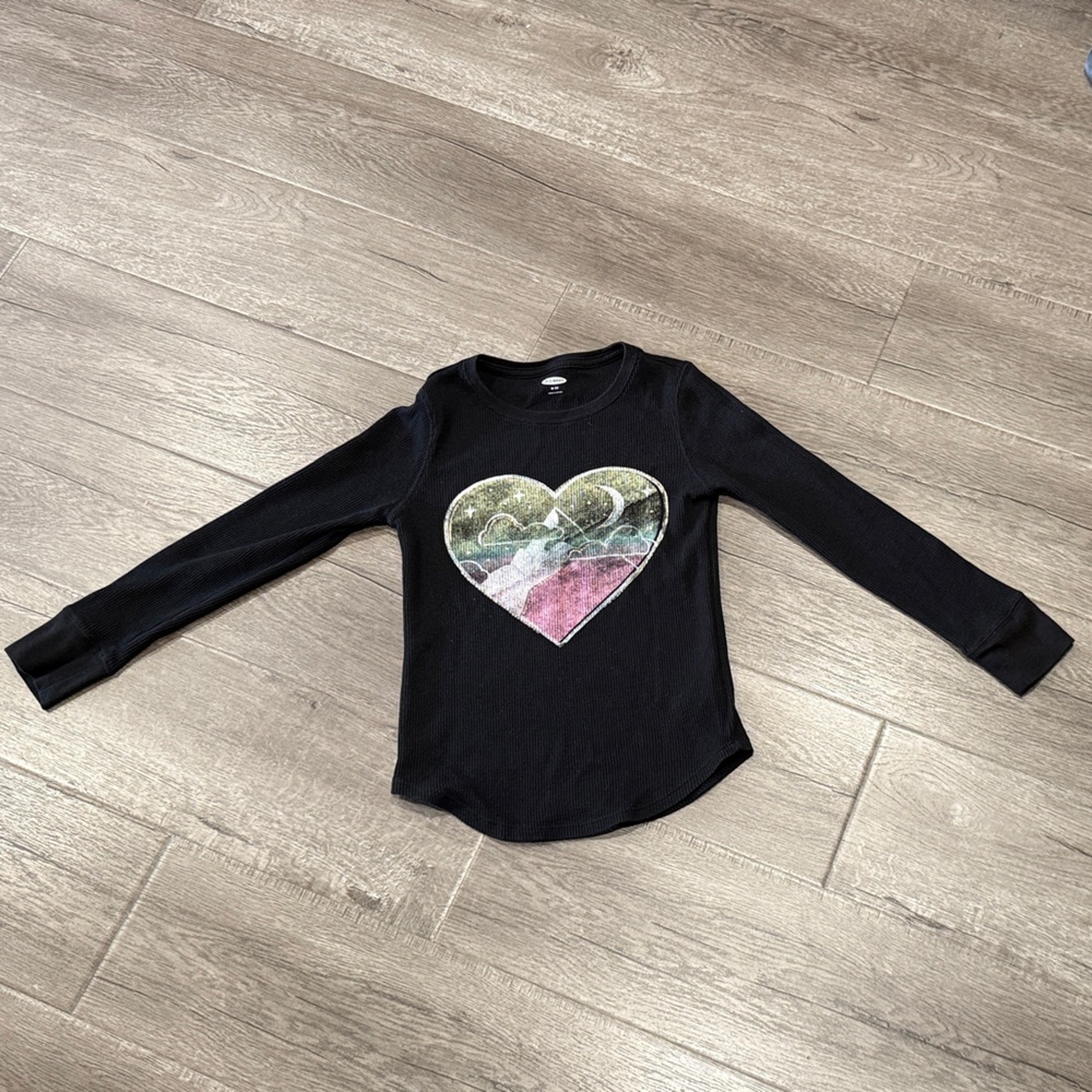 Old Navy Black Long Sleeve Top with Artistic Heart